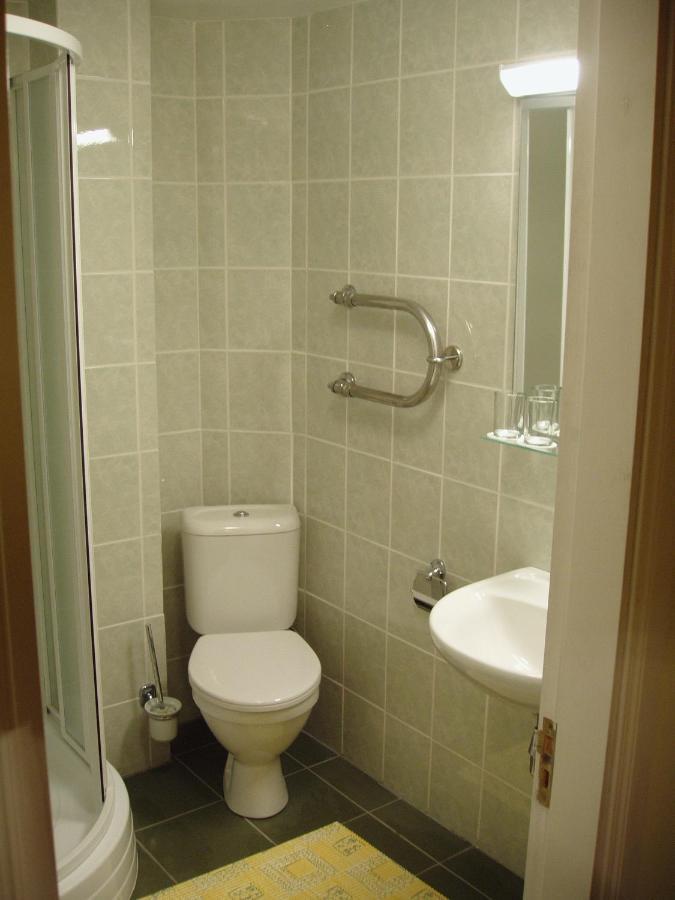 Raibie Logi Hotel Ventspils Buitenkant foto