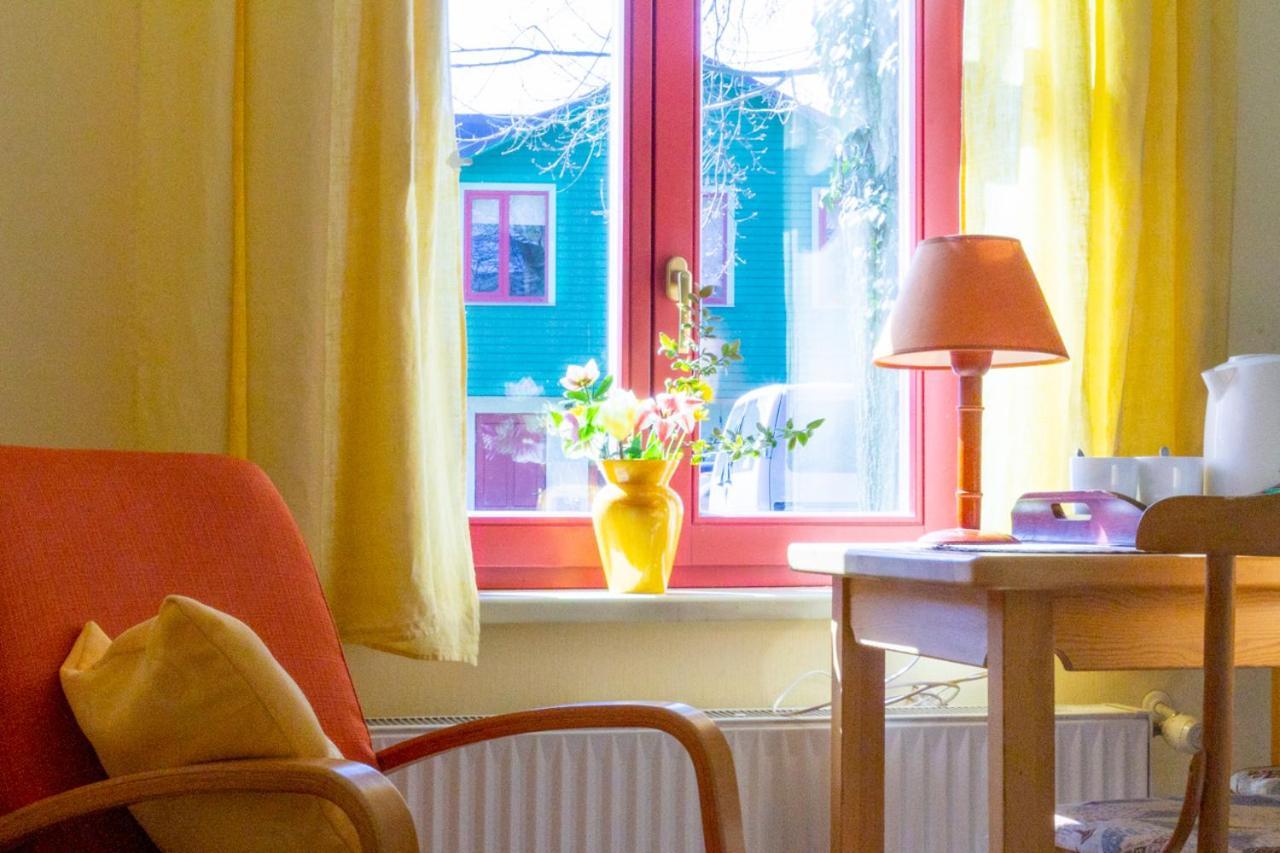 Raibie Logi Hotel Ventspils Buitenkant foto