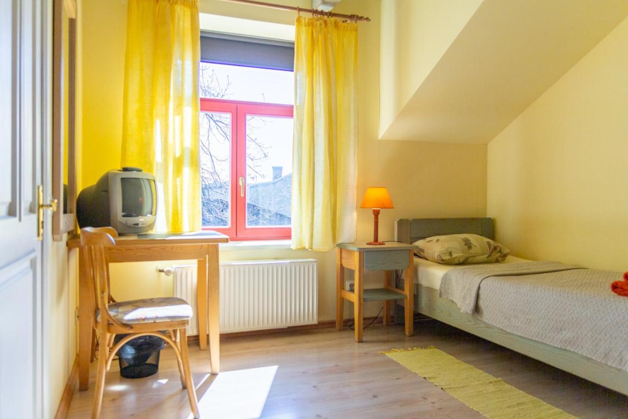 Raibie Logi Hotel Ventspils Buitenkant foto